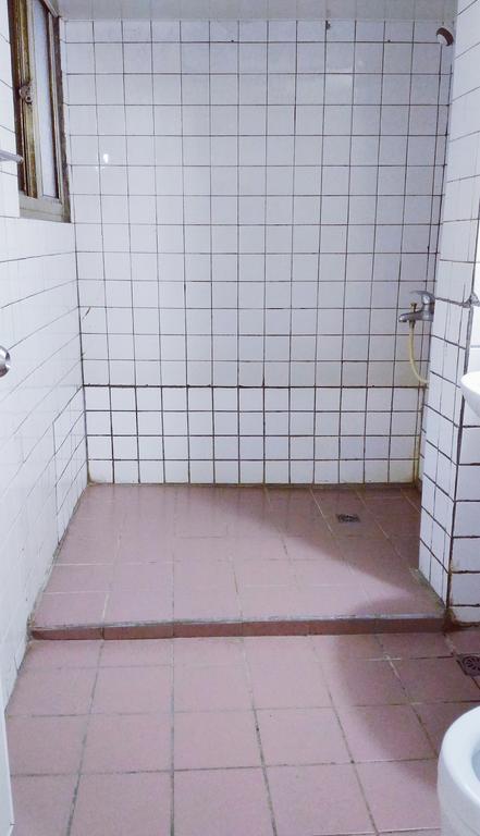 Chia Rong Hostel Tajpej Zewnętrze zdjęcie